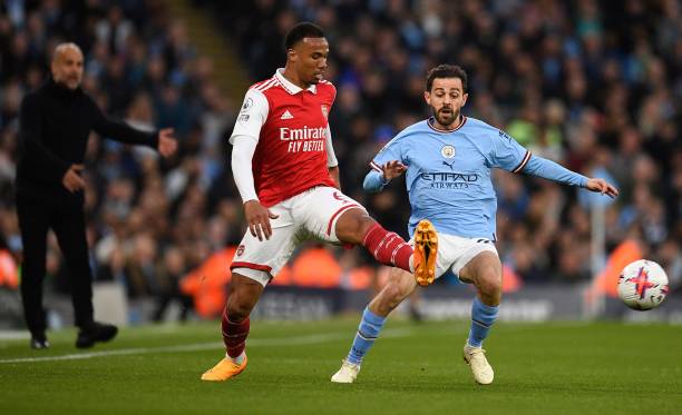 背后传递了 背后传递了